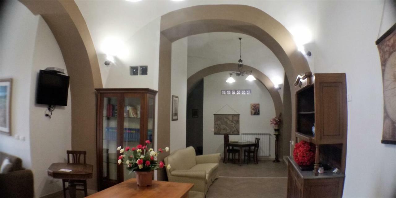 Le Scalette - Affittacamere Terracina